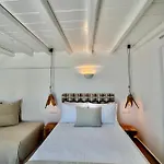 Sofos Mykonos Aparthotel