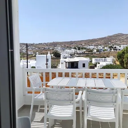 Ξενοδοχείο με διαμερίσματα Sofos Mykonos 4*