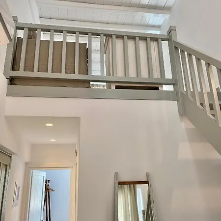 Sofos Mykonos アノ・メラ