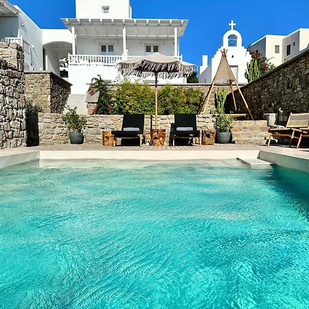 Sofos Mykonos アノ・メラ