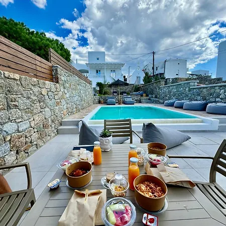 Sofos Mykonos アパートホテル 4*